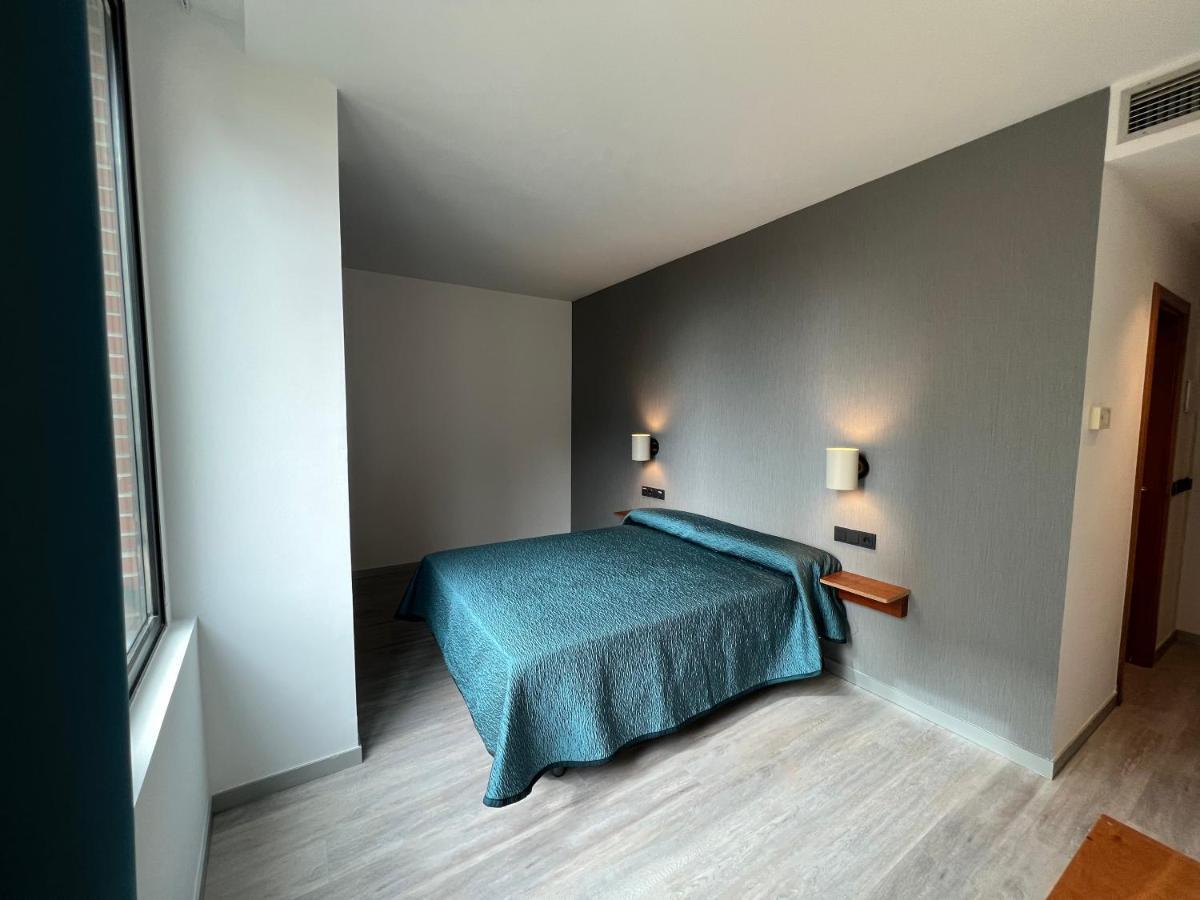 Duque De Wellington Hotel Vitoria-Gasteiz Bagian luar foto